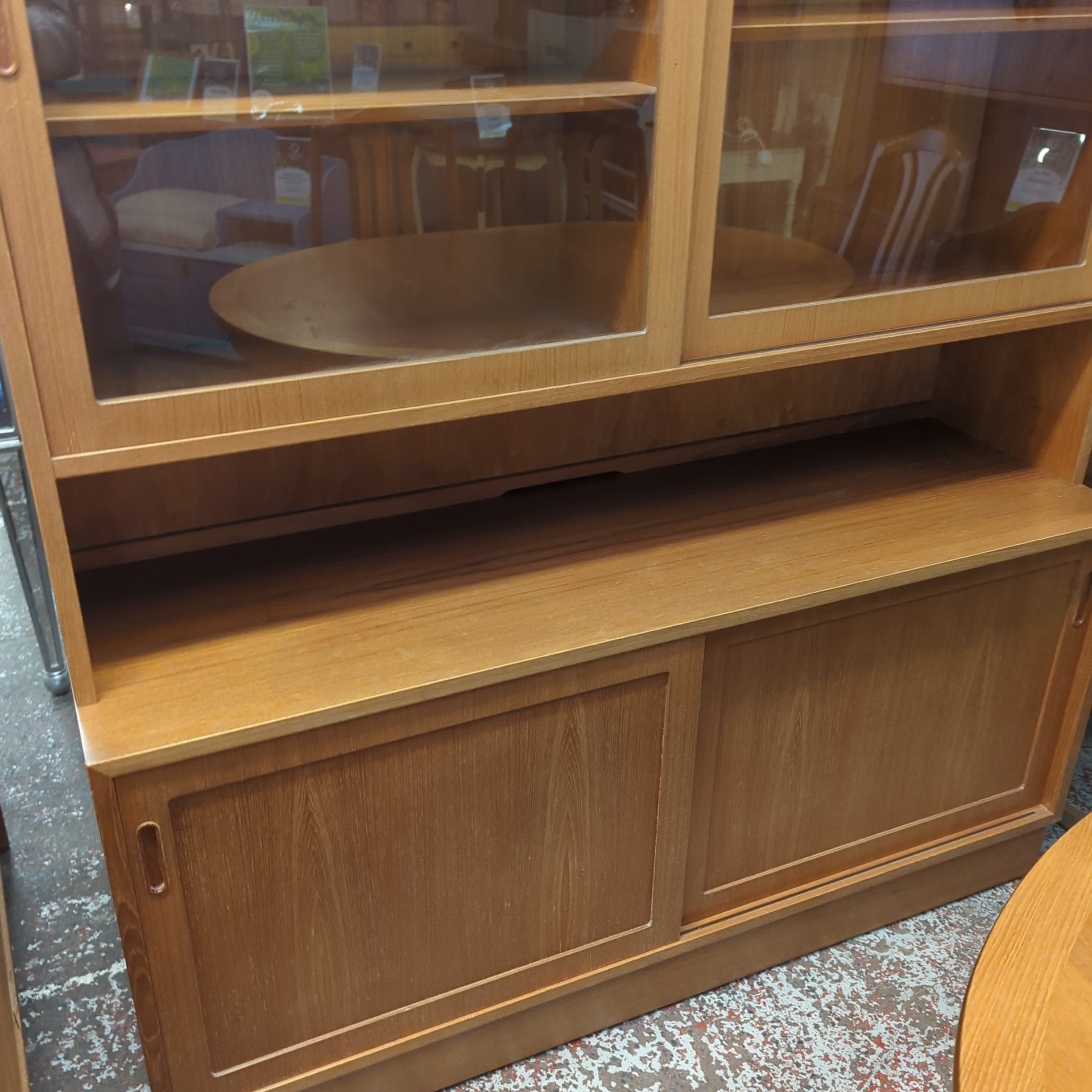 Wall Unit